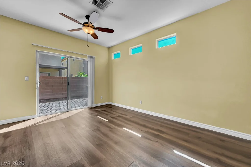 6853 Gold Nugget, Las Vegas, NV 89122