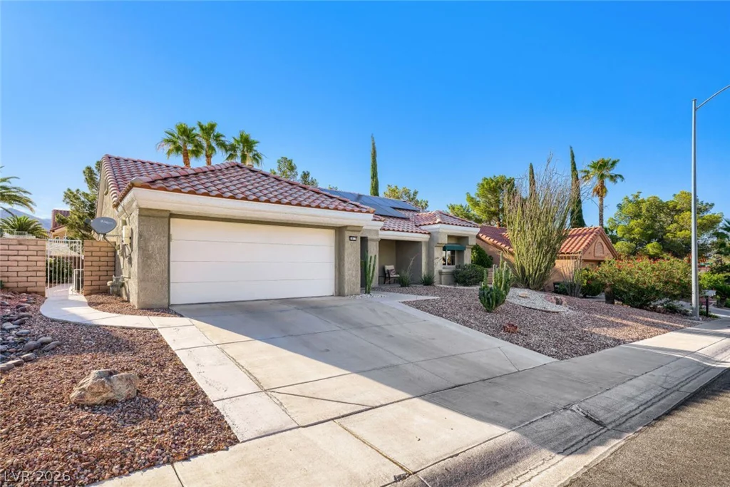 2817 Lotus Hill, Las Vegas, NV 89134