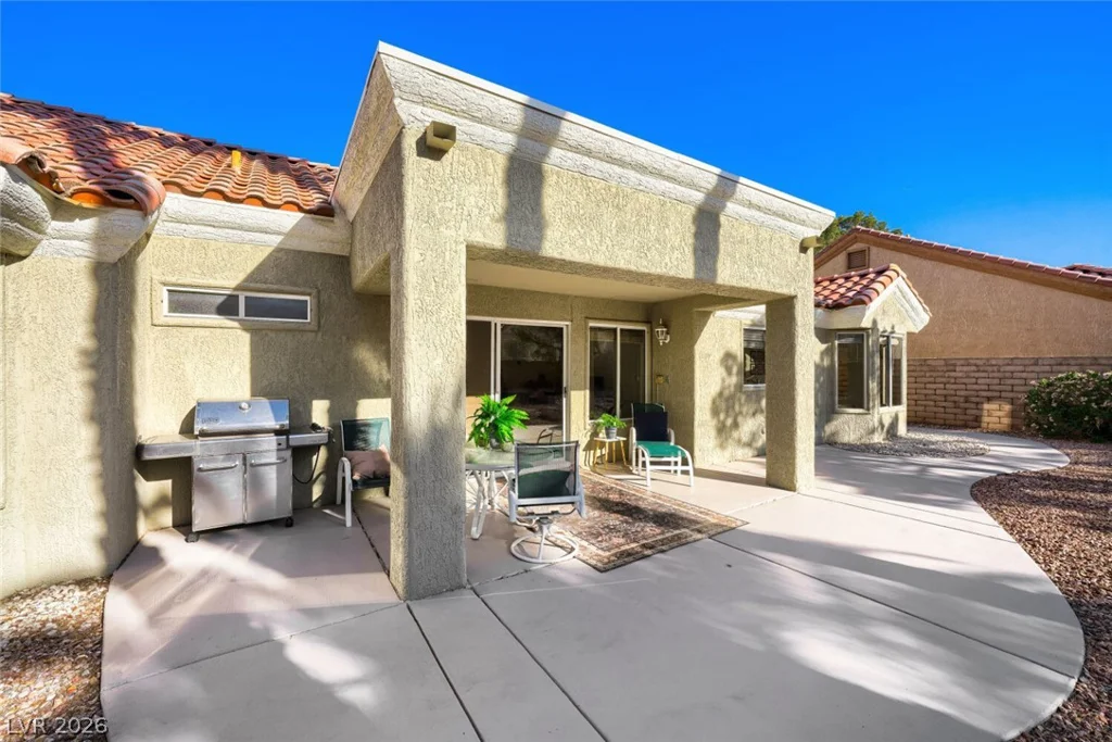 2817 Lotus Hill, Las Vegas, NV 89134