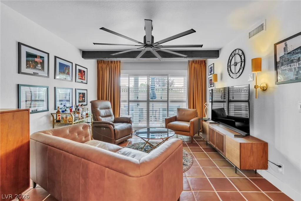 2879 Geary, Las Vegas, NV 89109