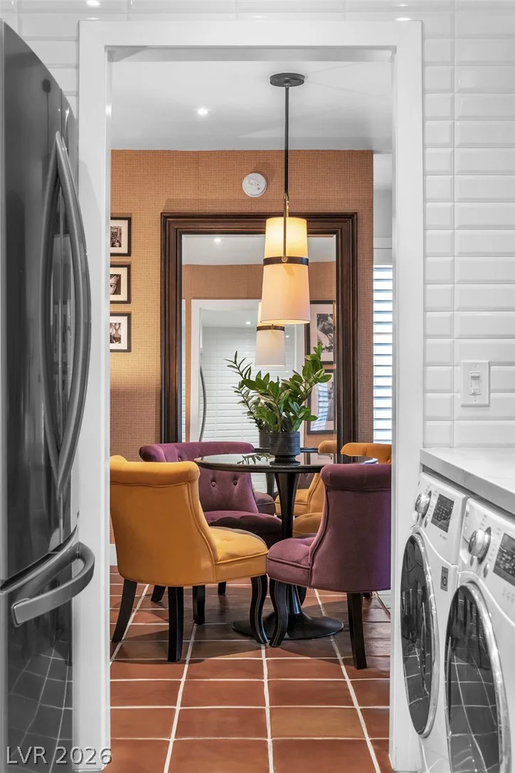2879 Geary, Las Vegas, NV 89109