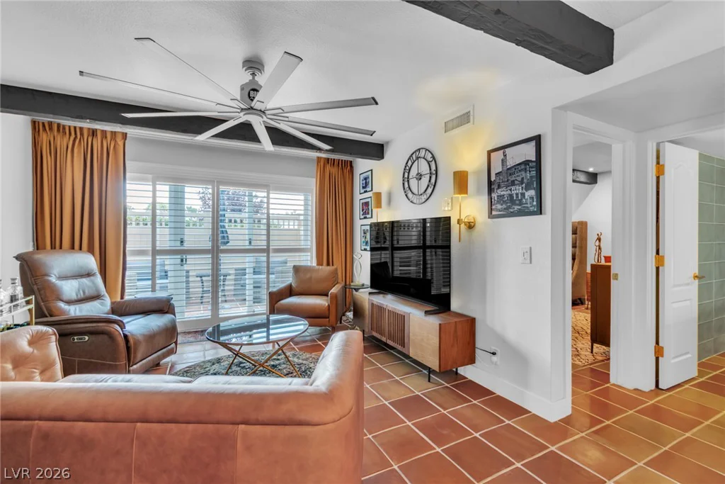 2879 Geary, Las Vegas, NV 89109