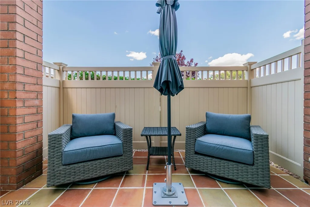 2879 Geary, Las Vegas, NV 89109
