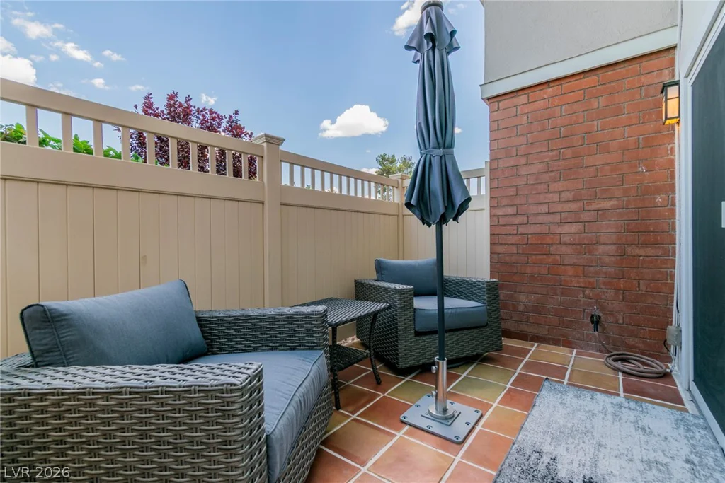 2879 Geary, Las Vegas, NV 89109