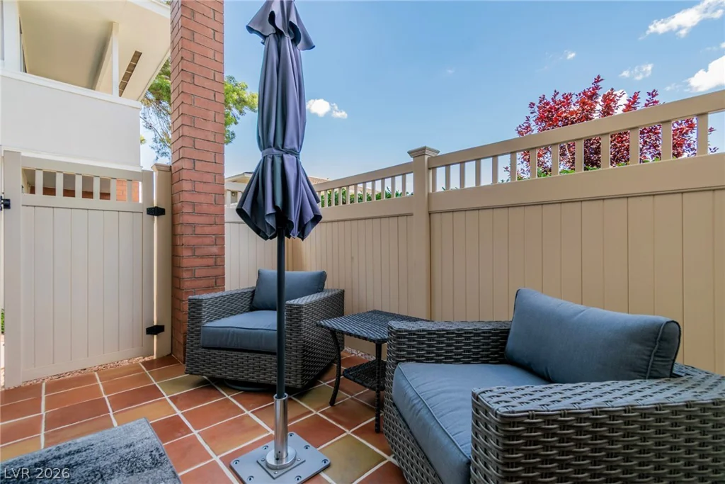 2879 Geary, Las Vegas, NV 89109