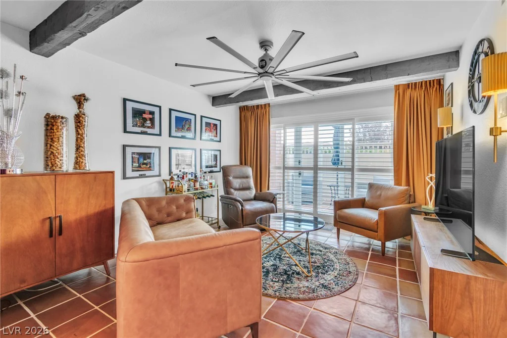 2879 Geary, Las Vegas, NV 89109