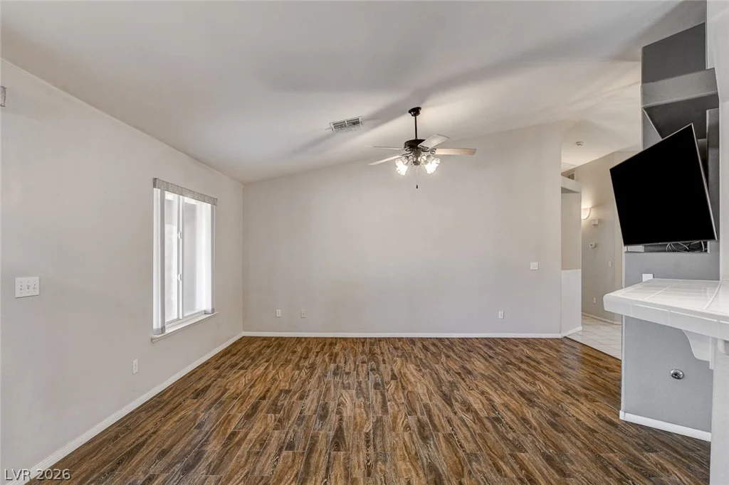 5712 Silver Belle, Las Vegas, NV 89149