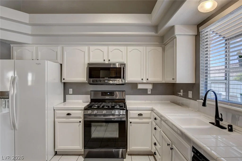 5712 Silver Belle, Las Vegas, NV 89149
