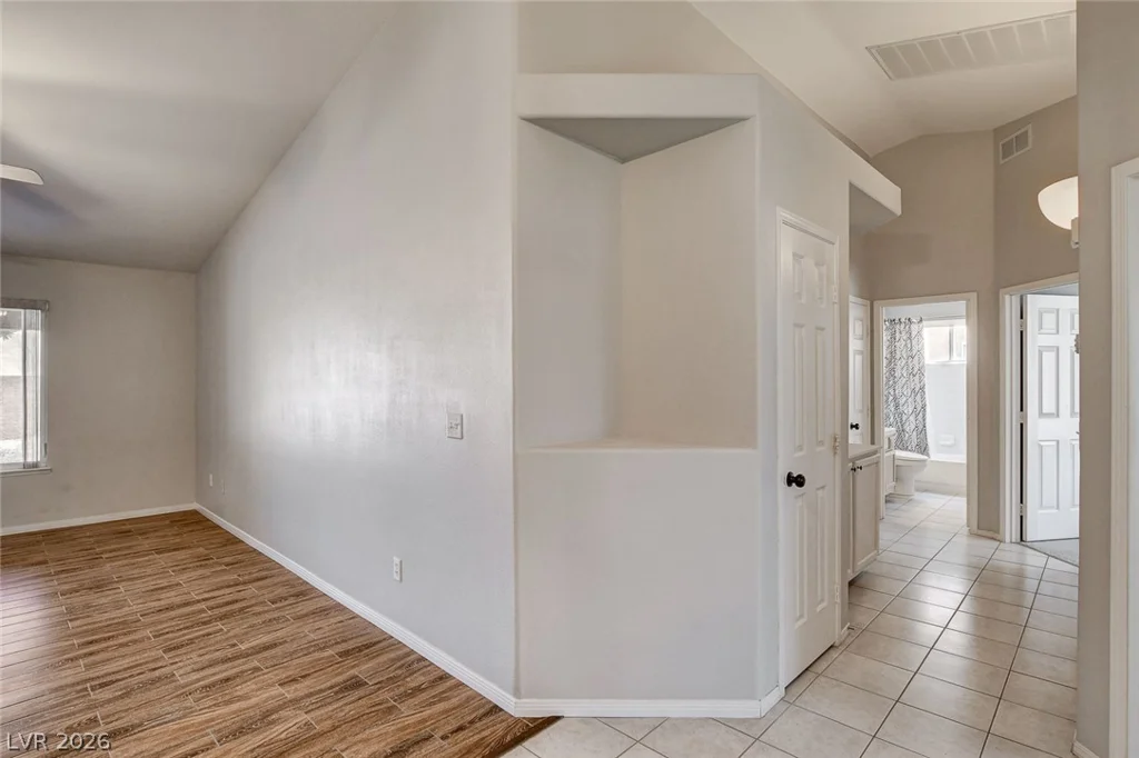 5712 Silver Belle, Las Vegas, NV 89149