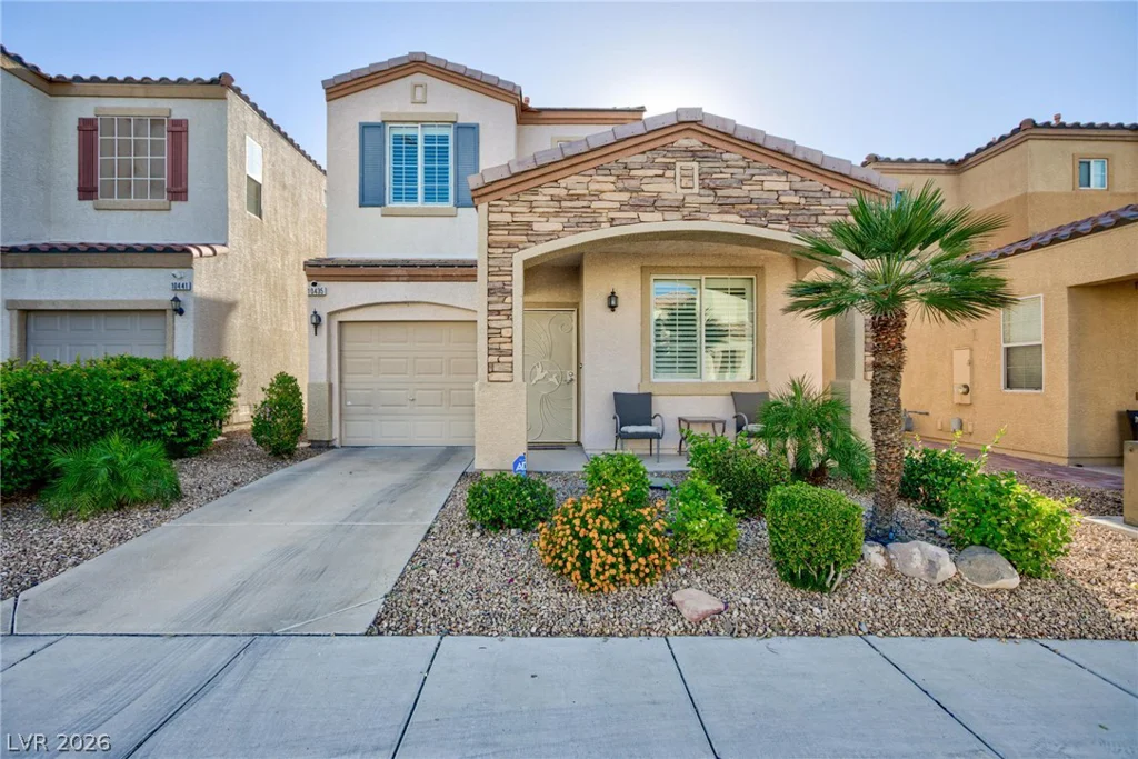 10435 Meadow Village, Las Vegas, NV 89183