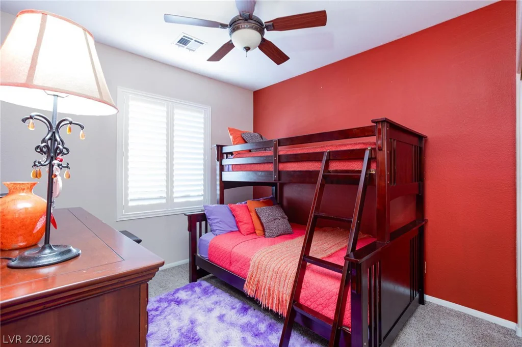 10435 Meadow Village, Las Vegas, NV 89183