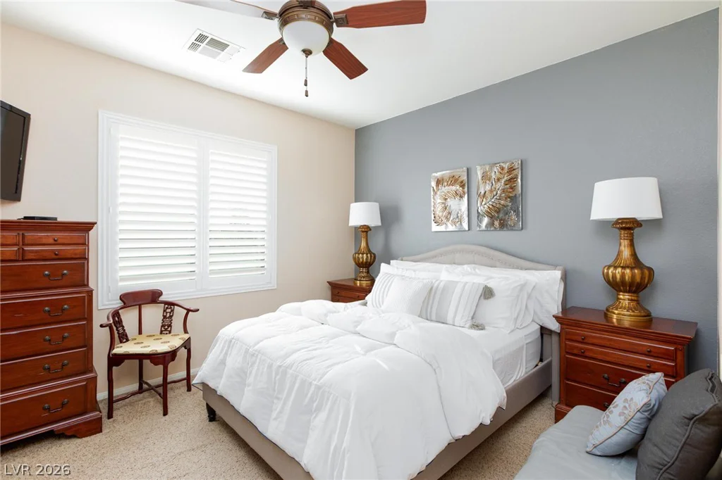 10435 Meadow Village, Las Vegas, NV 89183