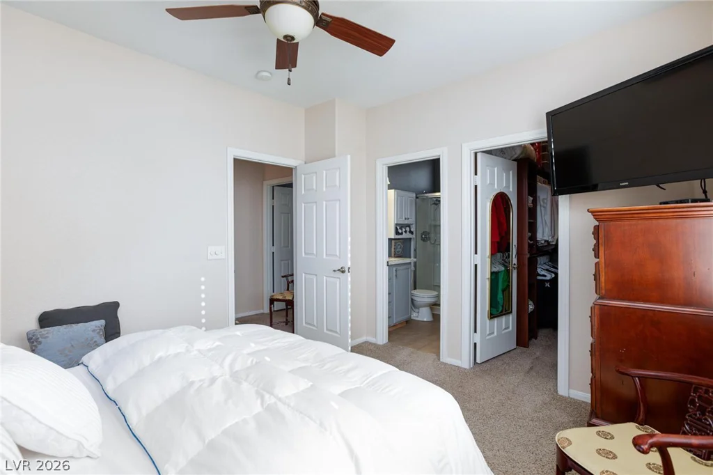 10435 Meadow Village, Las Vegas, NV 89183