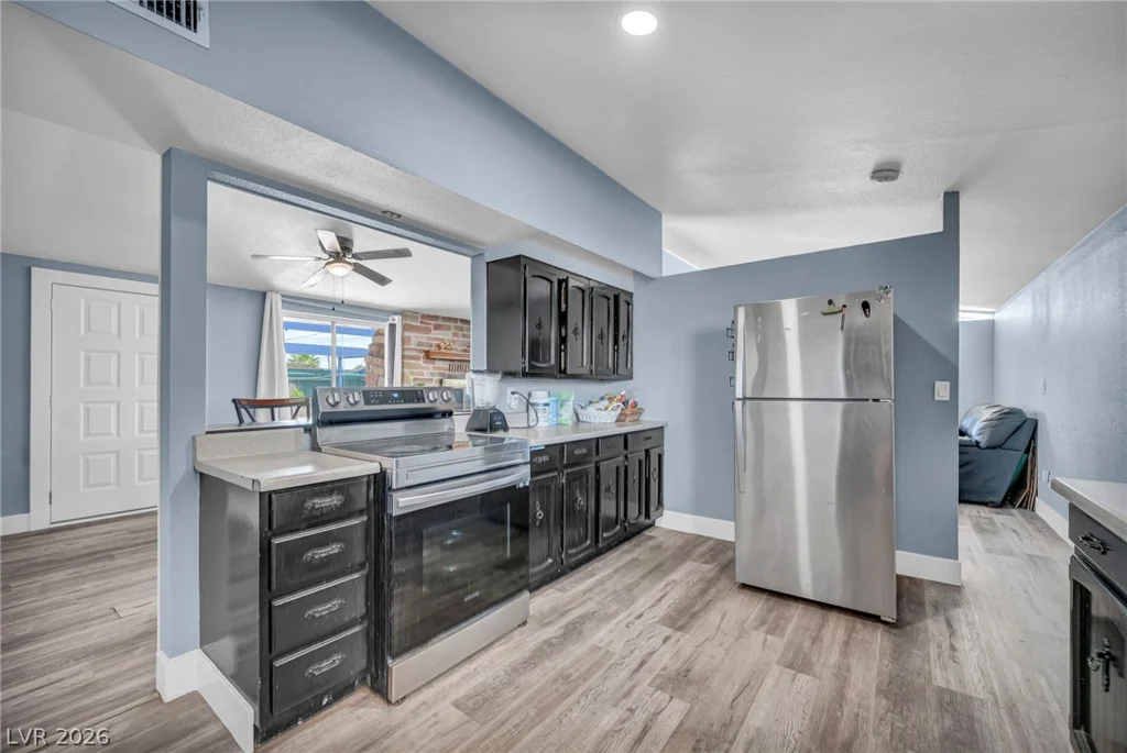 713 Upland, Las Vegas, NV 89107