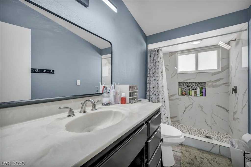 713 Upland, Las Vegas, NV 89107