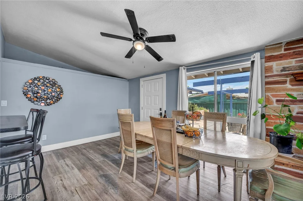 713 Upland, Las Vegas, NV 89107