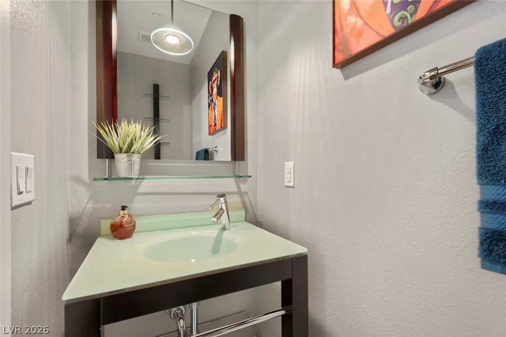 9050 Tropicana, Las Vegas, NV 89147