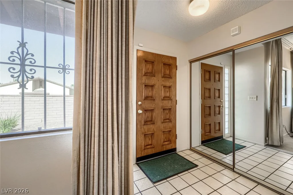 1882 Camino Verde, Las Vegas, NV 89119