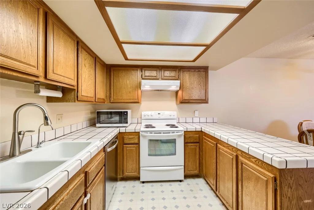 1882 Camino Verde, Las Vegas, NV 89119