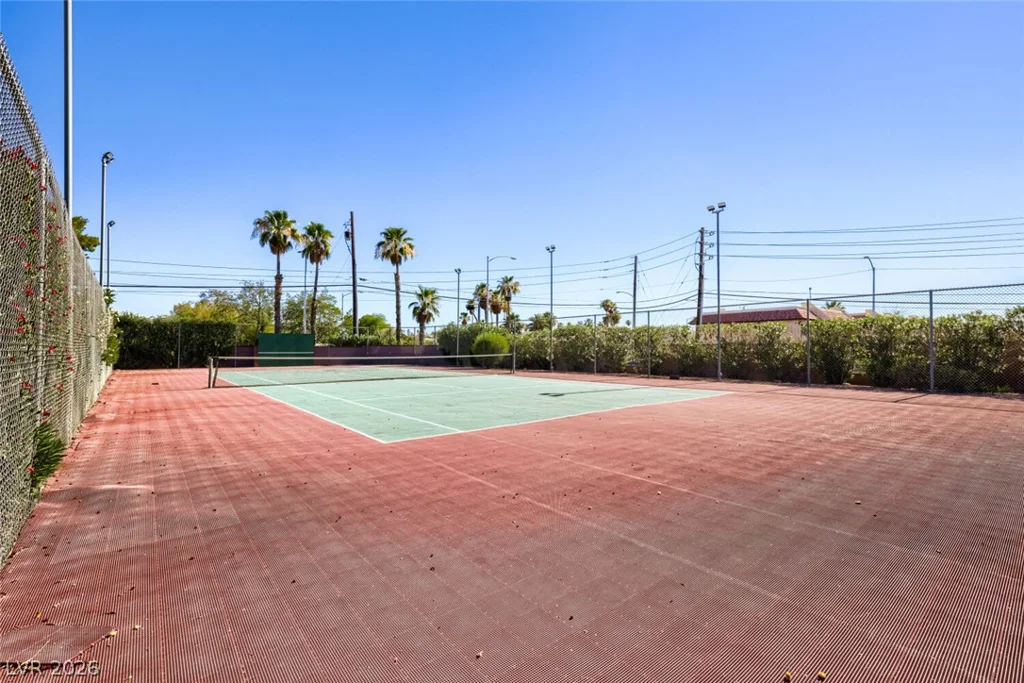 1882 Camino Verde, Las Vegas, NV 89119