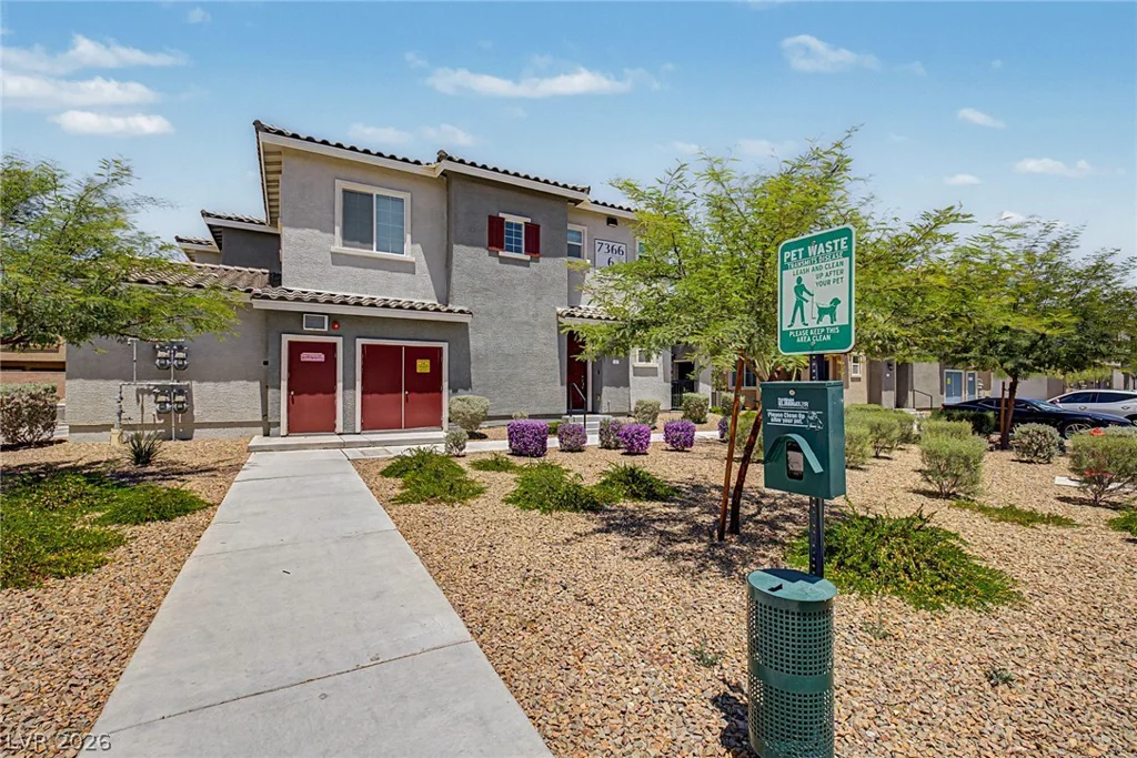 7364 Decatur, Las Vegas, NV 89131