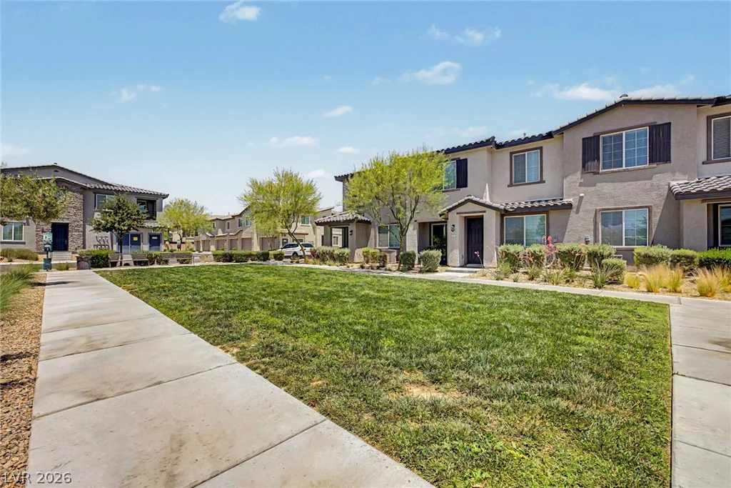 7364 Decatur, Las Vegas, NV 89131
