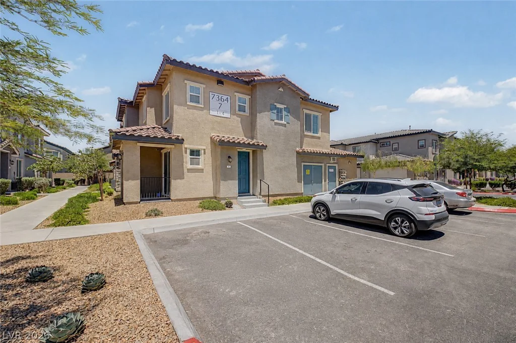 7364 Decatur, Las Vegas, NV 89131