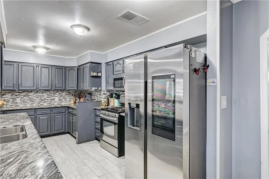1119 16th, Las Vegas, NV 89104