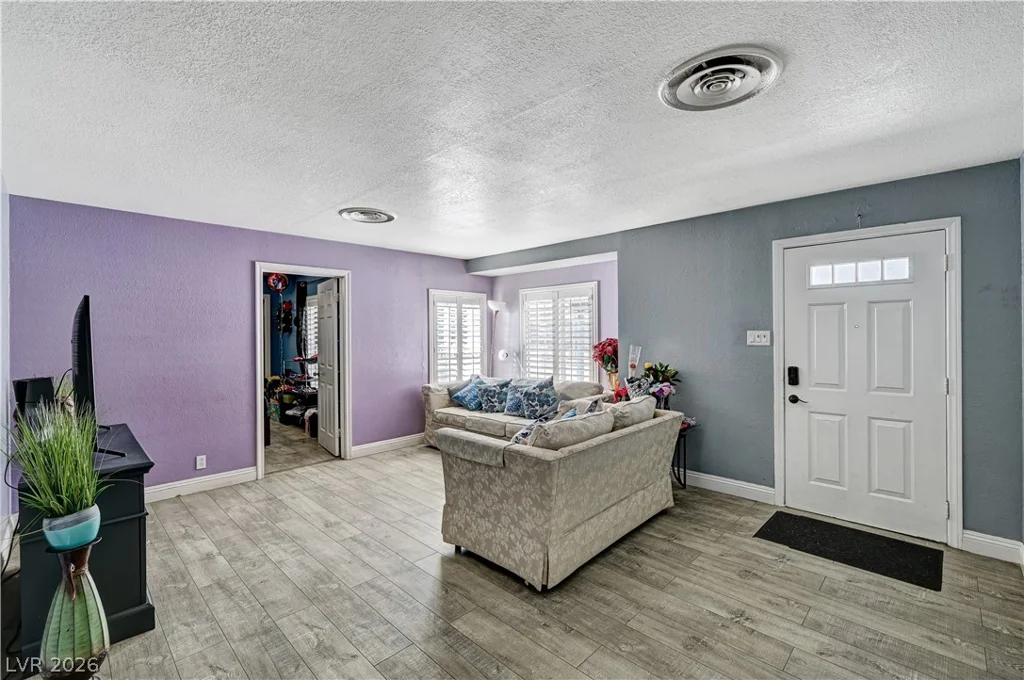 1119 16th, Las Vegas, NV 89104
