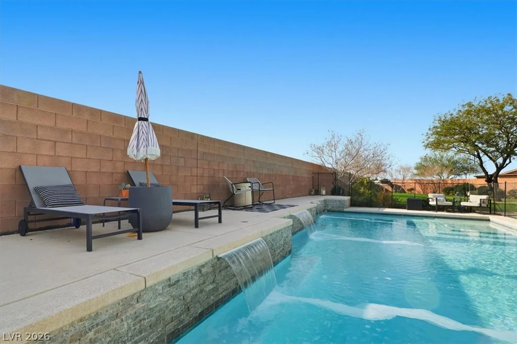 421 Emily Crossing, Henderson, NV 89015