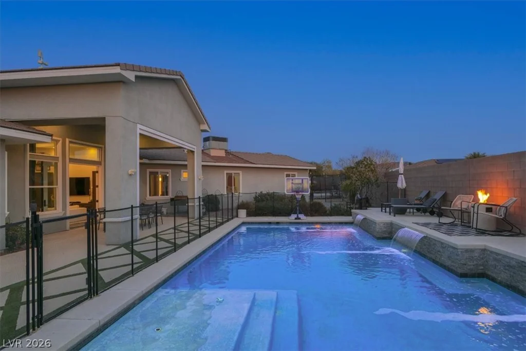 421 Emily Crossing, Henderson, NV 89015