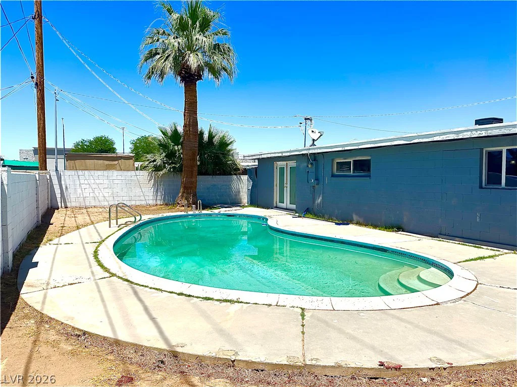 4521 Pacyna, Las Vegas, NV 89122