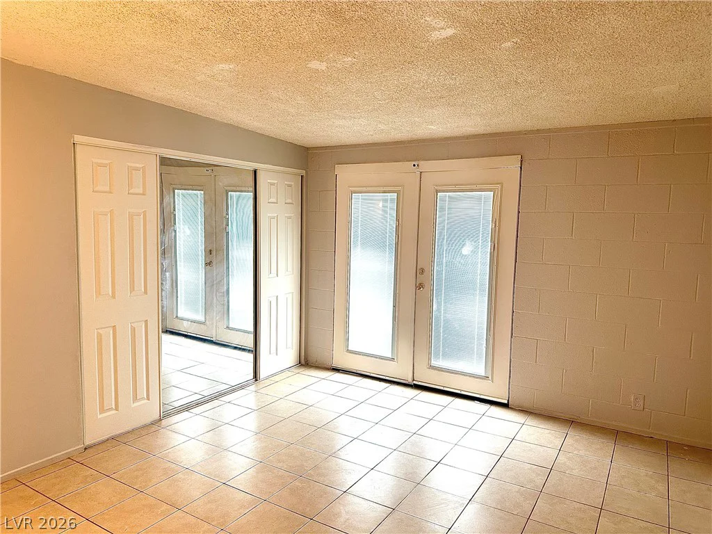 4521 Pacyna, Las Vegas, NV 89122