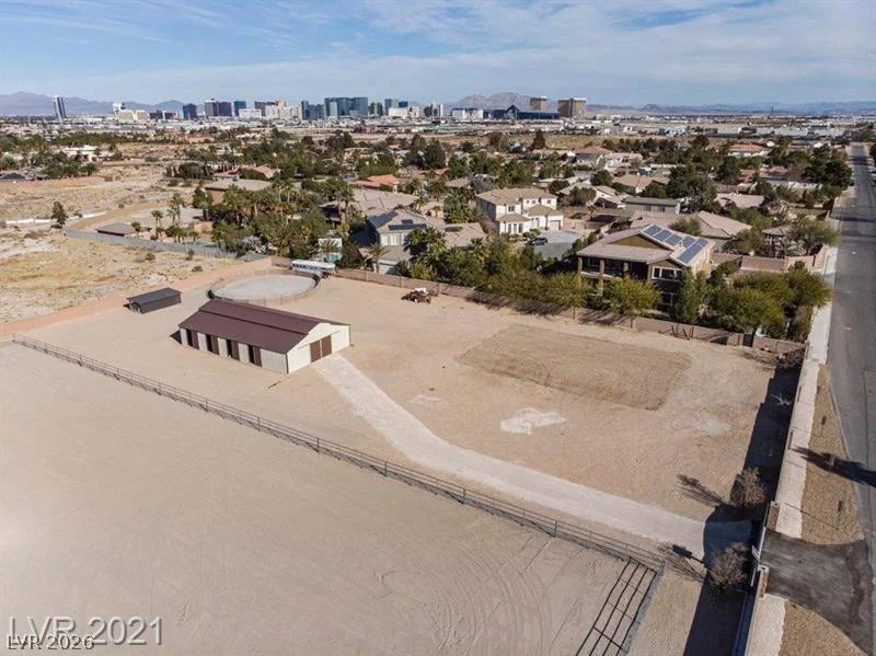 5910 Post, Las Vegas, NV 89118