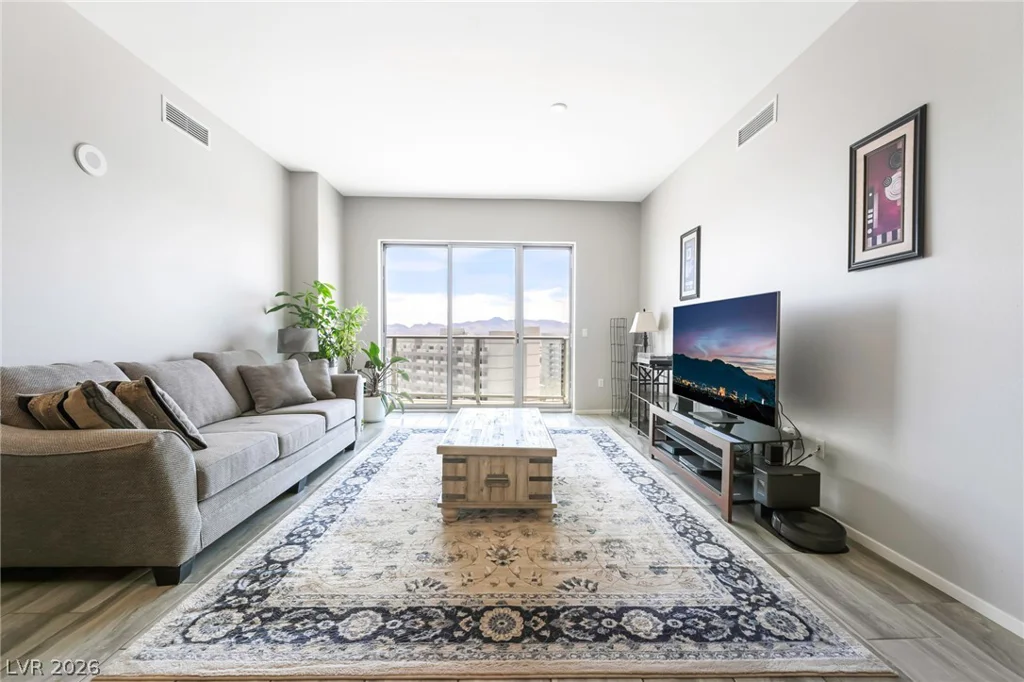 8255 Las Vegas, Las Vegas, NV 89123