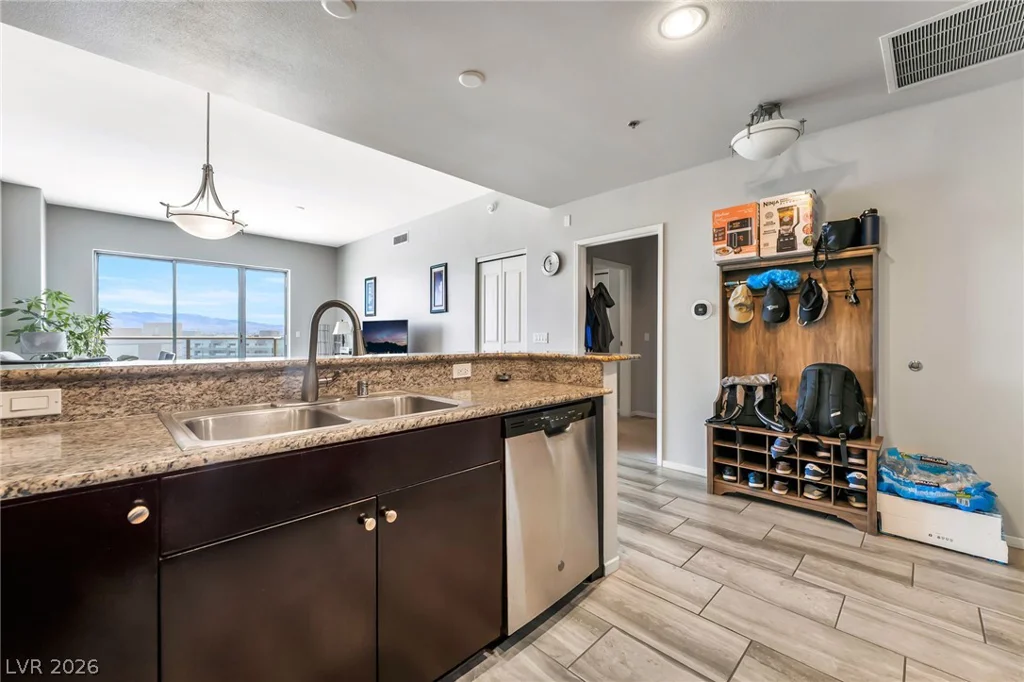 8255 Las Vegas, Las Vegas, NV 89123