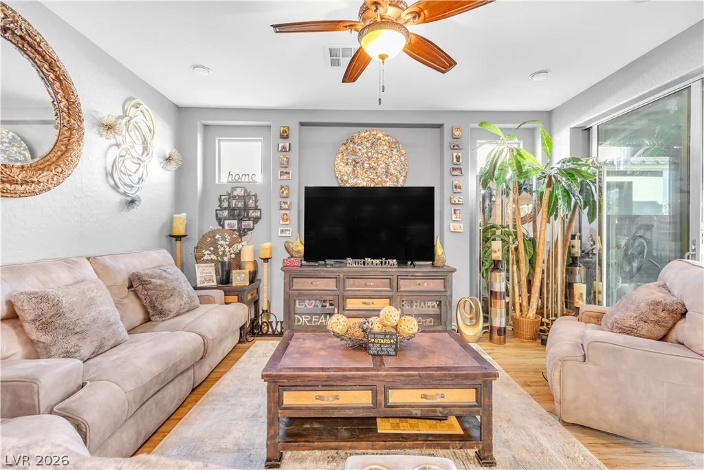 3805 Riviera Regal, North Las Vegas, NV 89081