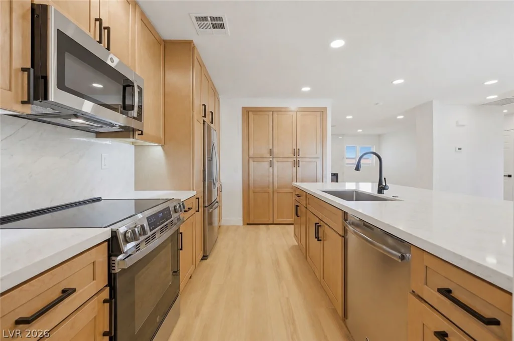 1201 Moapa Valley, Overton, NV 89040