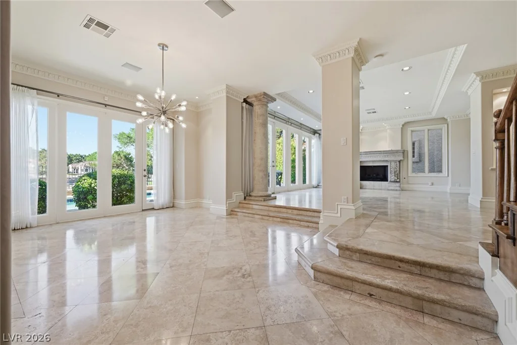 7980 Castle Pines, Las Vegas, NV 89113