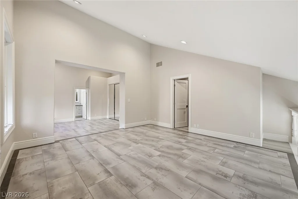 7980 Castle Pines, Las Vegas, NV 89113