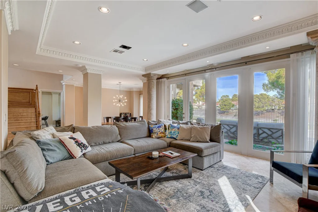 7980 Castle Pines, Las Vegas, NV 89113