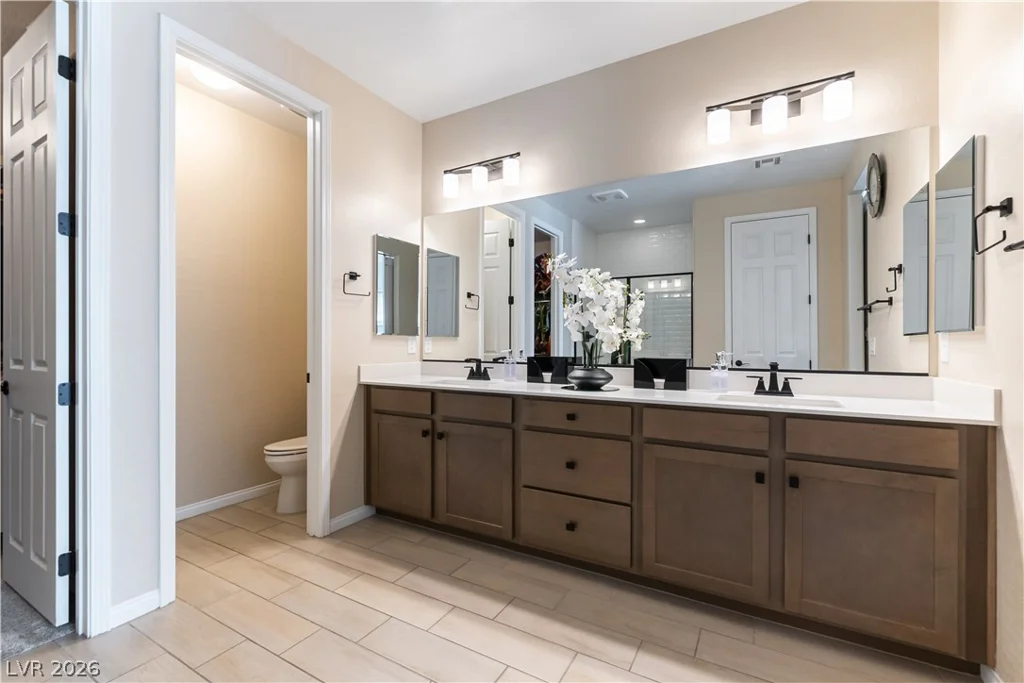 6037 La Coste, North Las Vegas, NV 89081