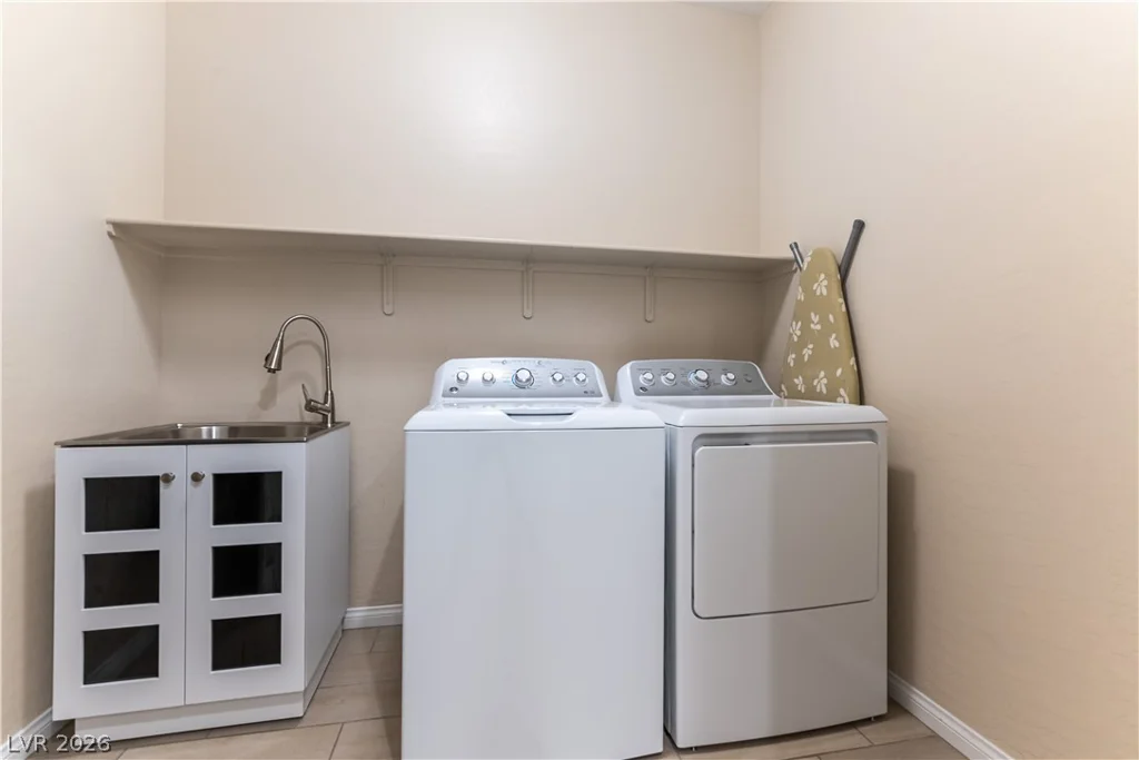 6037 La Coste, North Las Vegas, NV 89081