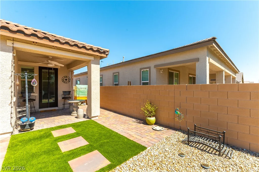 6037 La Coste, North Las Vegas, NV 89081