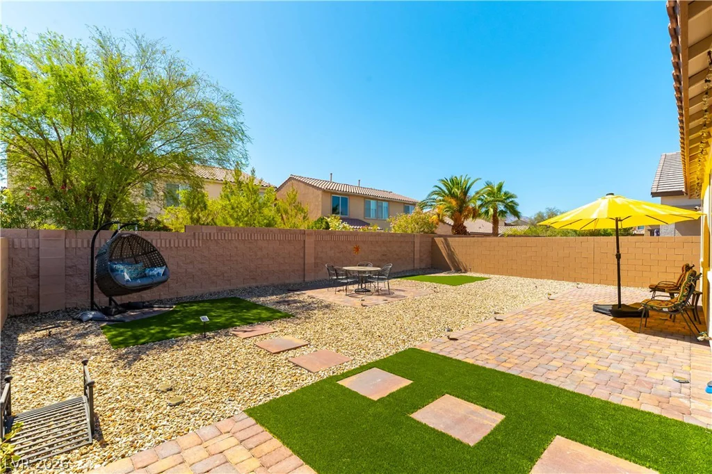 6037 La Coste, North Las Vegas, NV 89081