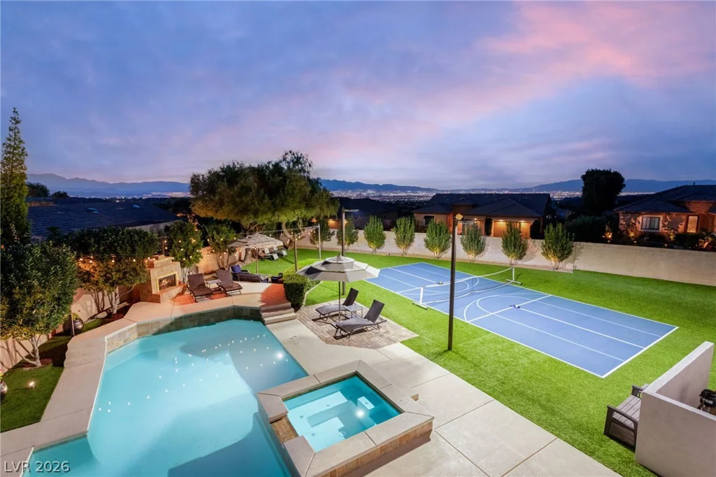 25 Kittansett, Henderson, NV 89052