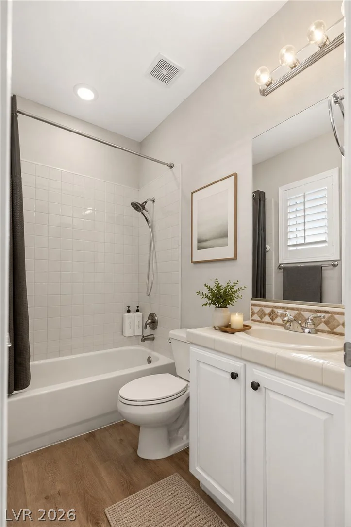 25 Kittansett, Henderson, NV 89052