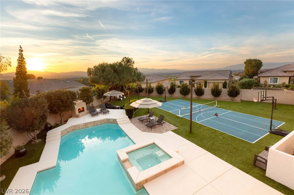 25 Kittansett, Henderson, NV 89052