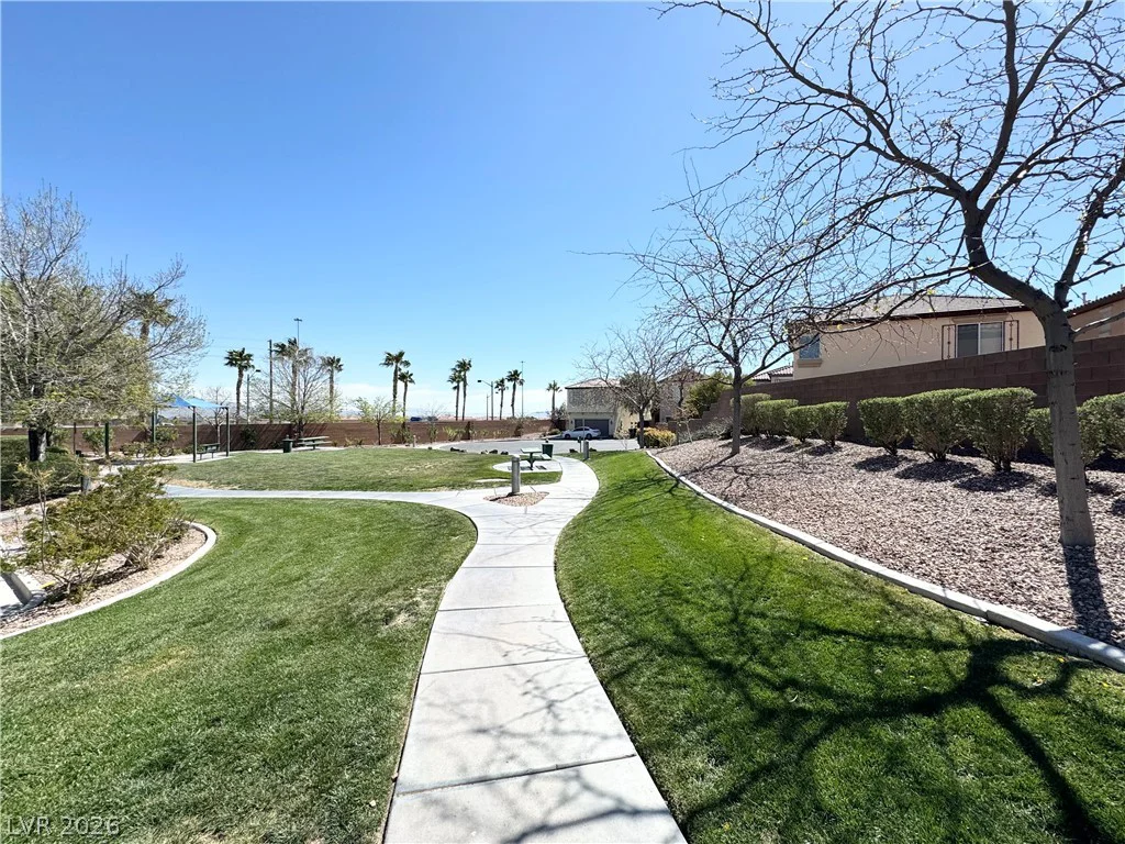 9325 Golden Lad, Las Vegas, NV 89166