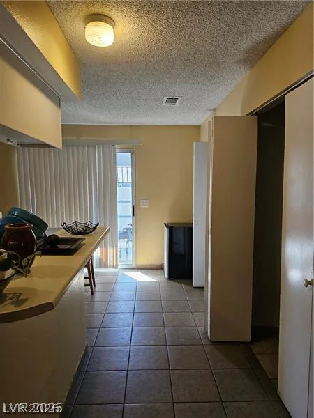211 Lamb, Las Vegas, NV 89110